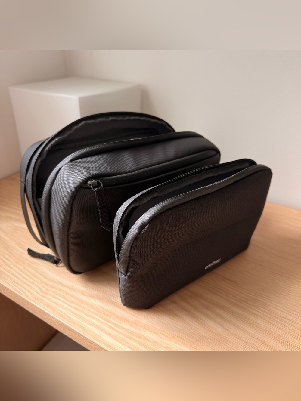 Orbitkey 2 in 1 tech pouch